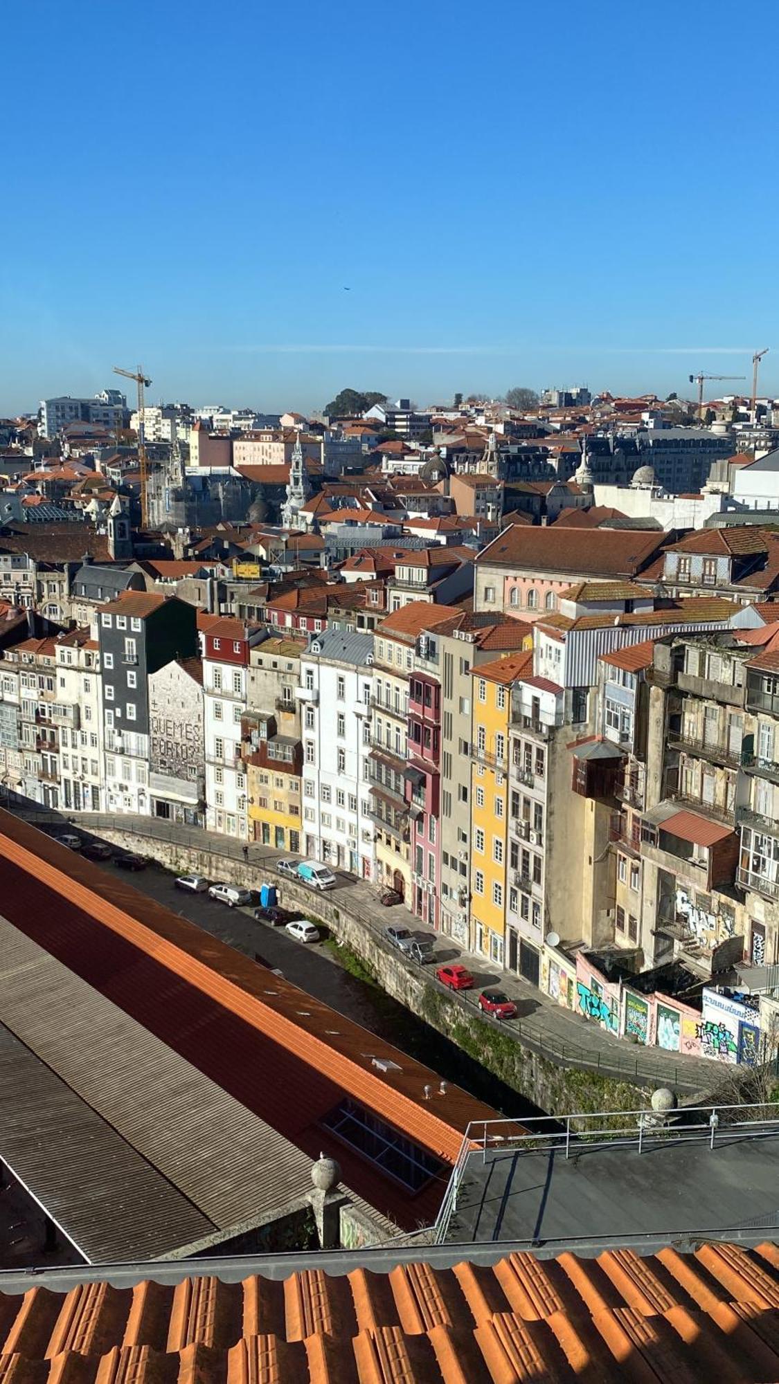 Get A Train And City View Porto Exterior foto
