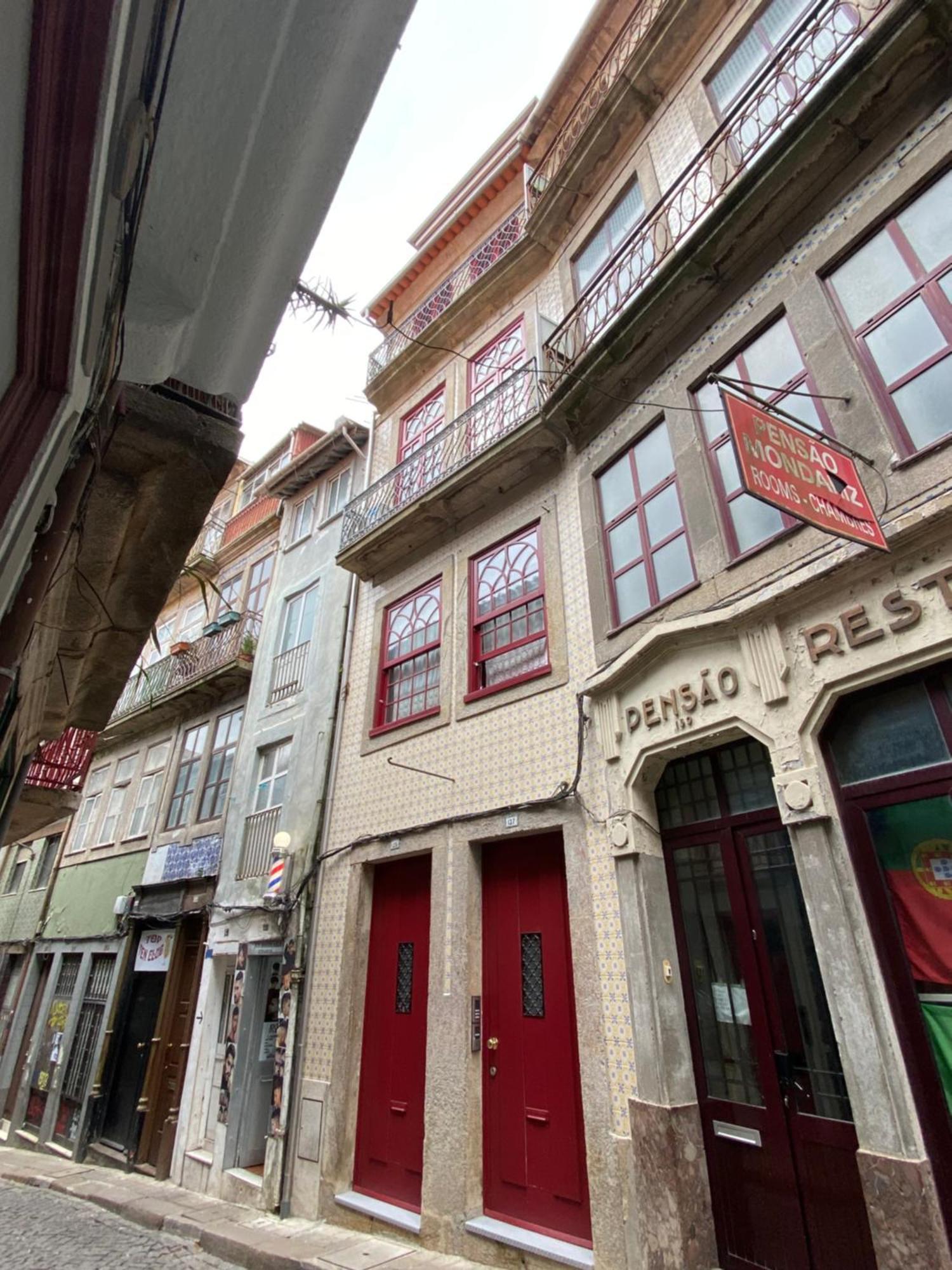 Get A Train And City View Porto Exterior foto